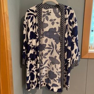 Open faced kimono/poncho by CAbi